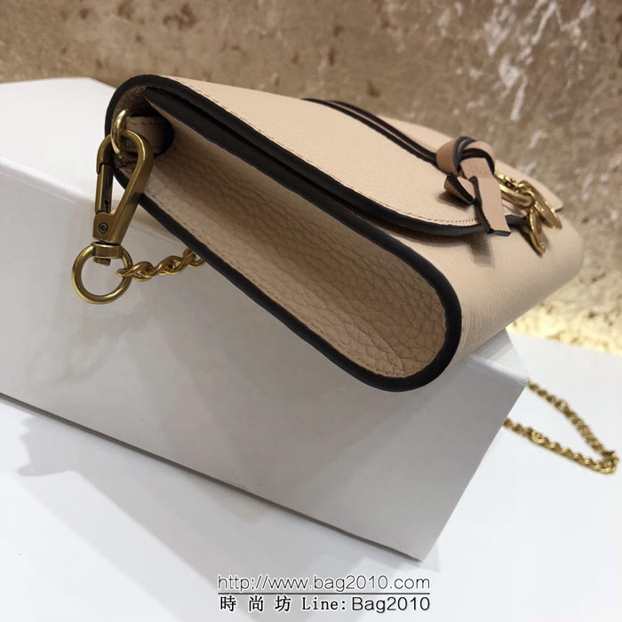 Chloe克洛伊 原版牛皮 多功能小斜跨包 可當手包使用  ypk1032